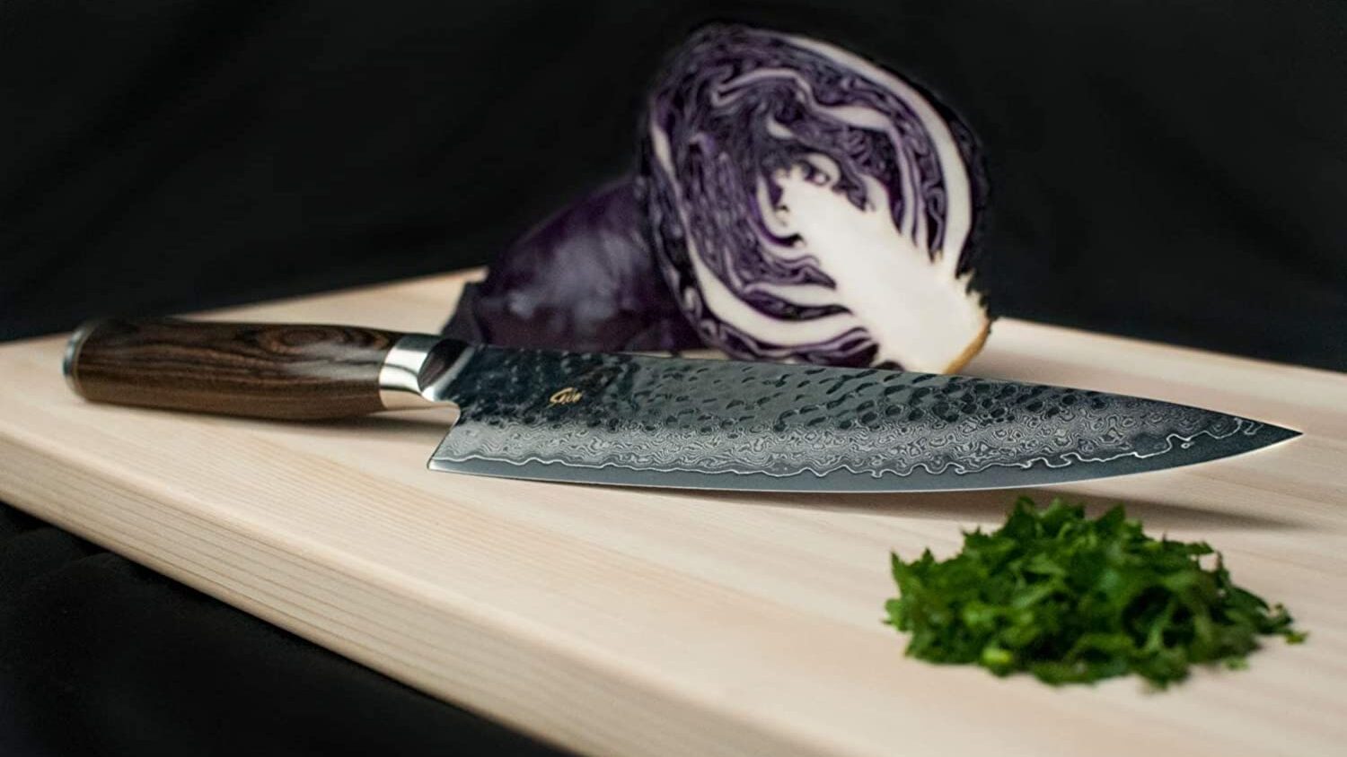 Shun premier chef's knife ( how it will feel in hand)