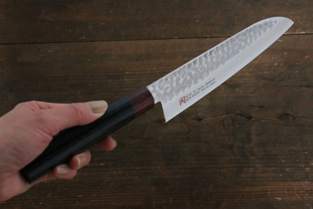 How the seto iseya i series knife feel in hand